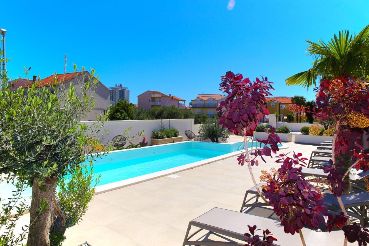 Apartments And Rooms Matesa Vodice Kültér fotó
